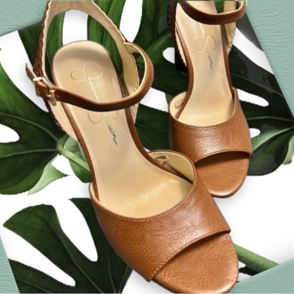 NEW!! Jessica Simpson sz. 10 platform heels